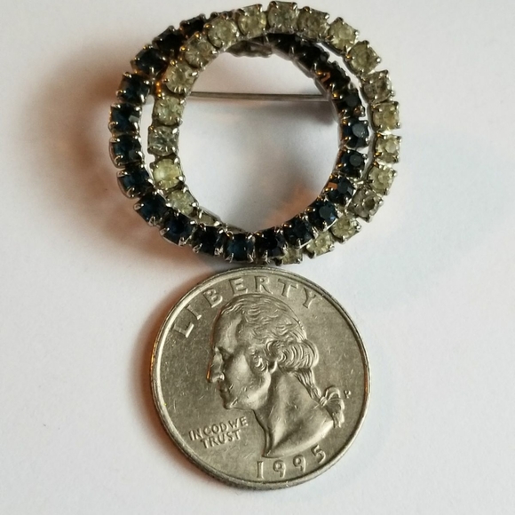 Relisted - Vintage circles brooch blue silver tone pin rhinestone - Picture 2 of 7